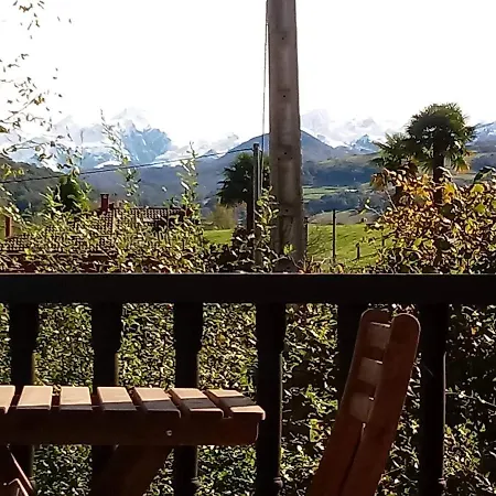 Rural Del Monasterio بيت ريفي 2*