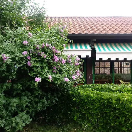 Rural Del Monasterio Zajazd Onís