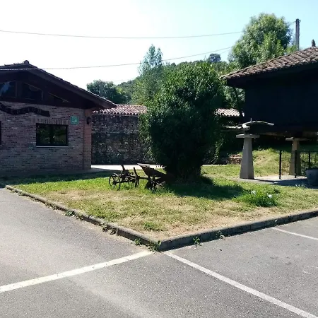 Rural Del Monasterio Inn 2*