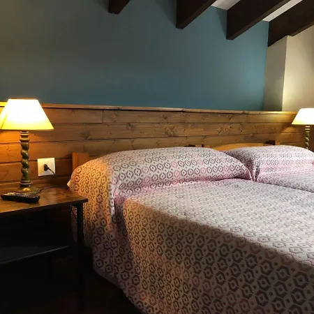 Gasthof Hotel Rural Posada Del Monasterio 2*