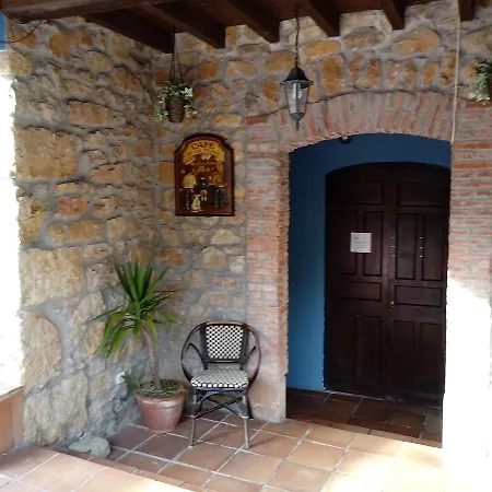 Hotel Rural Posada Del Monasterio