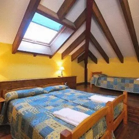 Rural Del Monasterio بيت ريفي 2*