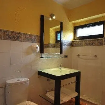 Rural Del Monasterio بيت ريفي Onís