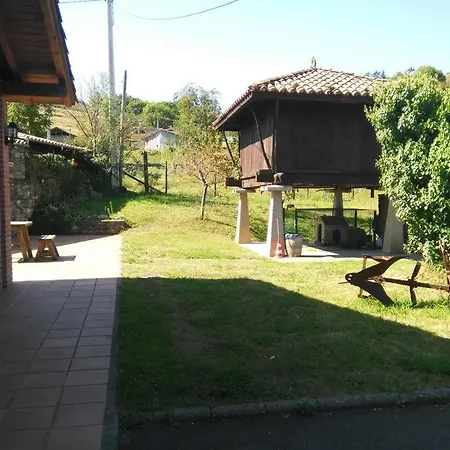 Rural Del Monasterio Zajazd