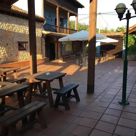 بيت ريفي Rural Del Monasterio Onís