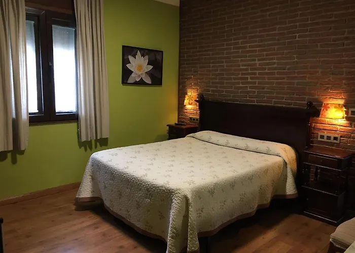 Inn Rural Del Monasterio 2*