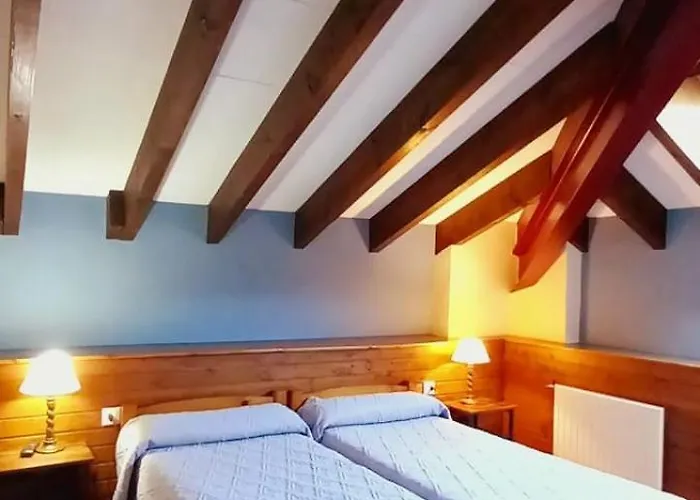 Rural Del Monasterio 2* Onís