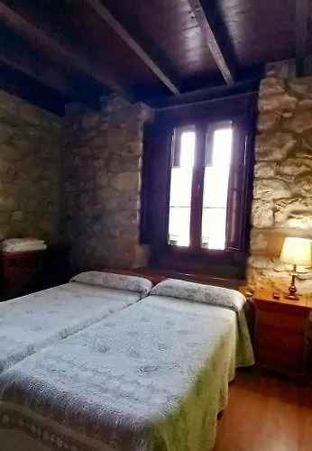 Rural Del Monasterio Onís