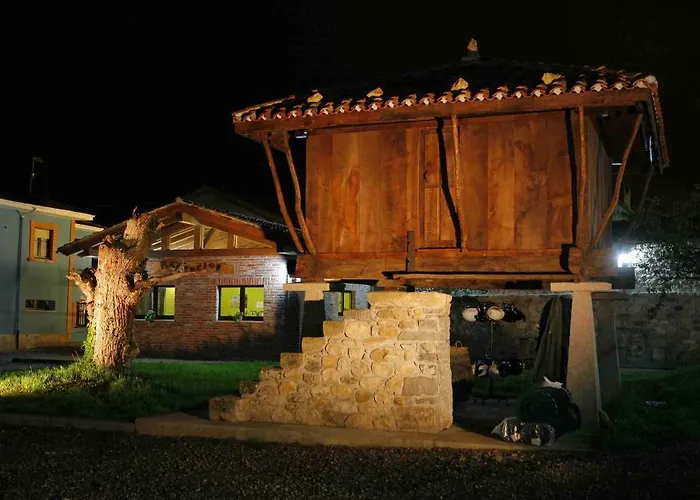 Rural Del Monasterio 2* Onís