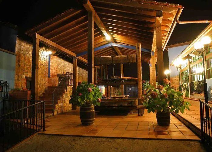 Rural Del Monasterio Inn Onís