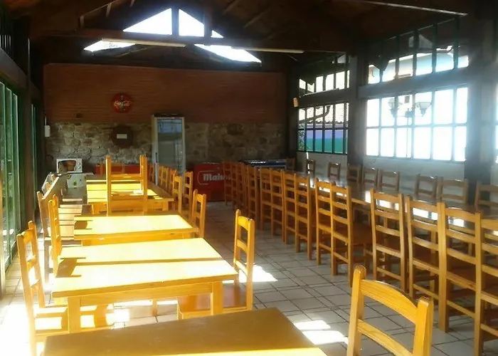 Rural Del Monasterio Inn